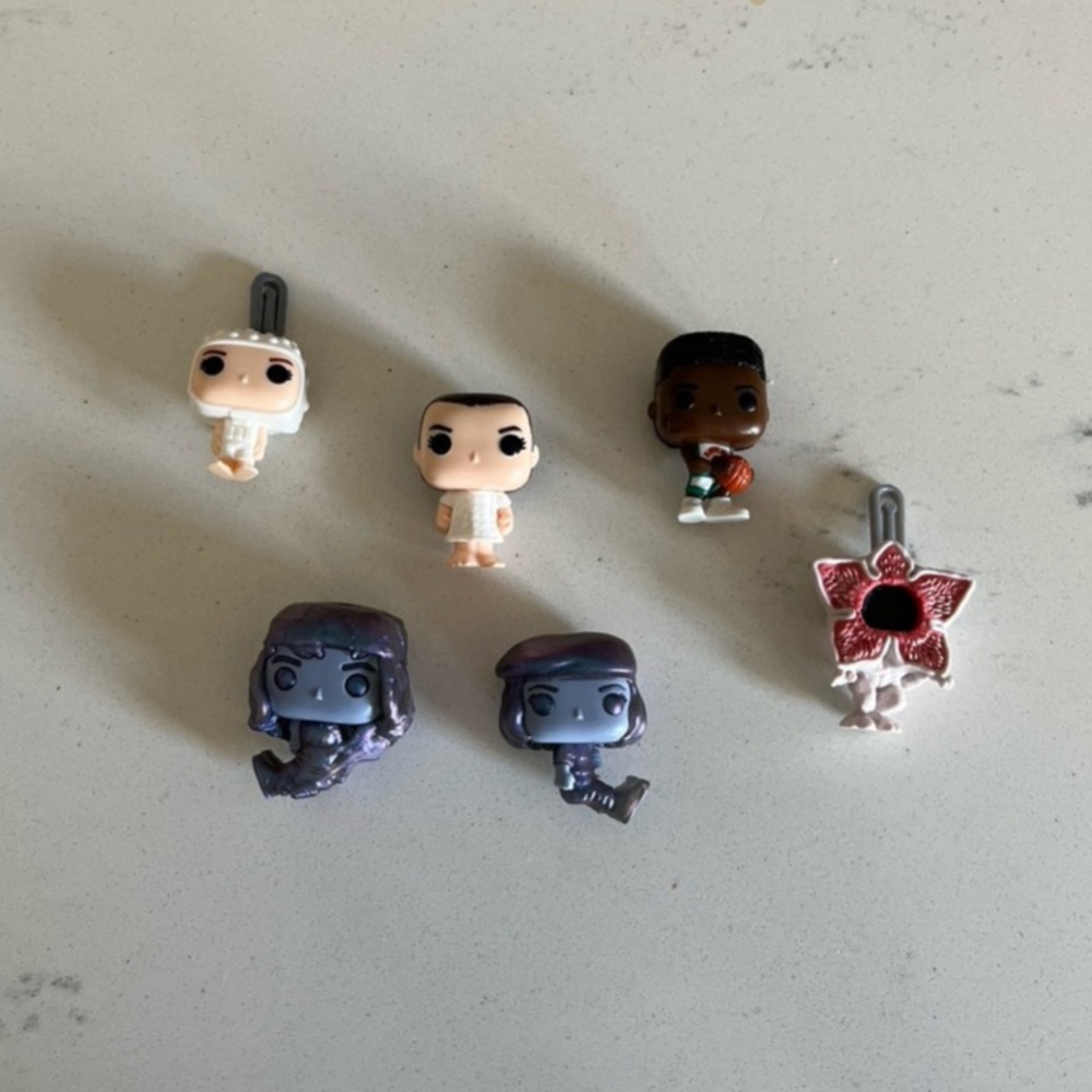 Stranger Things Kinder Joy lot